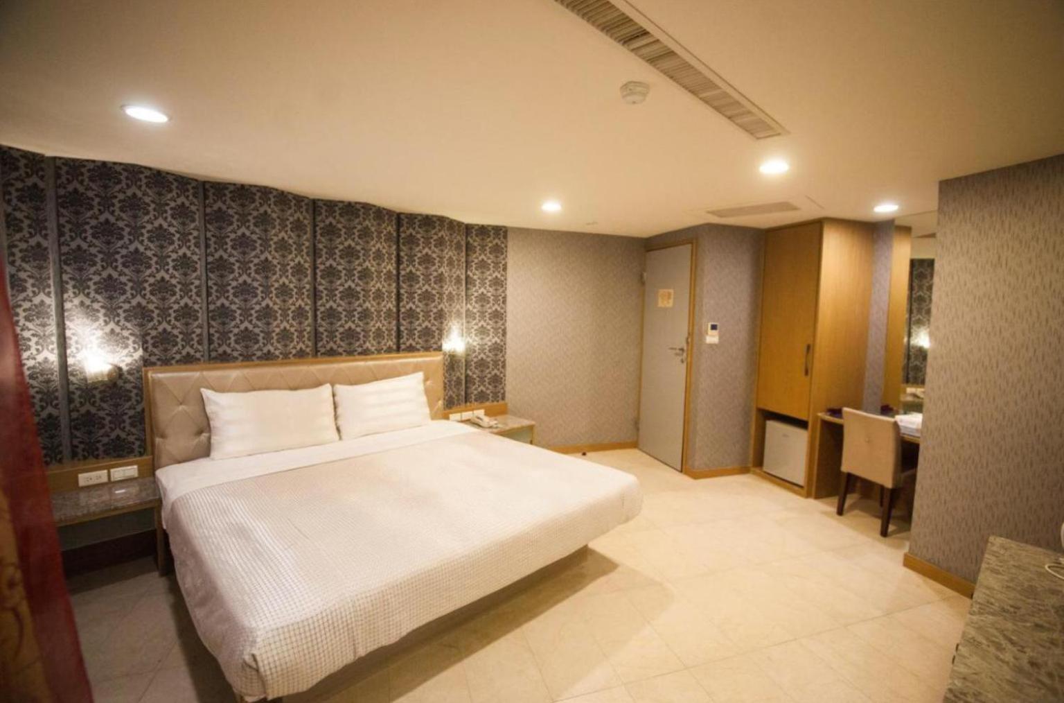 Love Hotel Pingtung エクステリア 写真