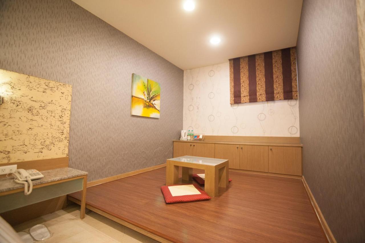 Love Hotel Pingtung エクステリア 写真